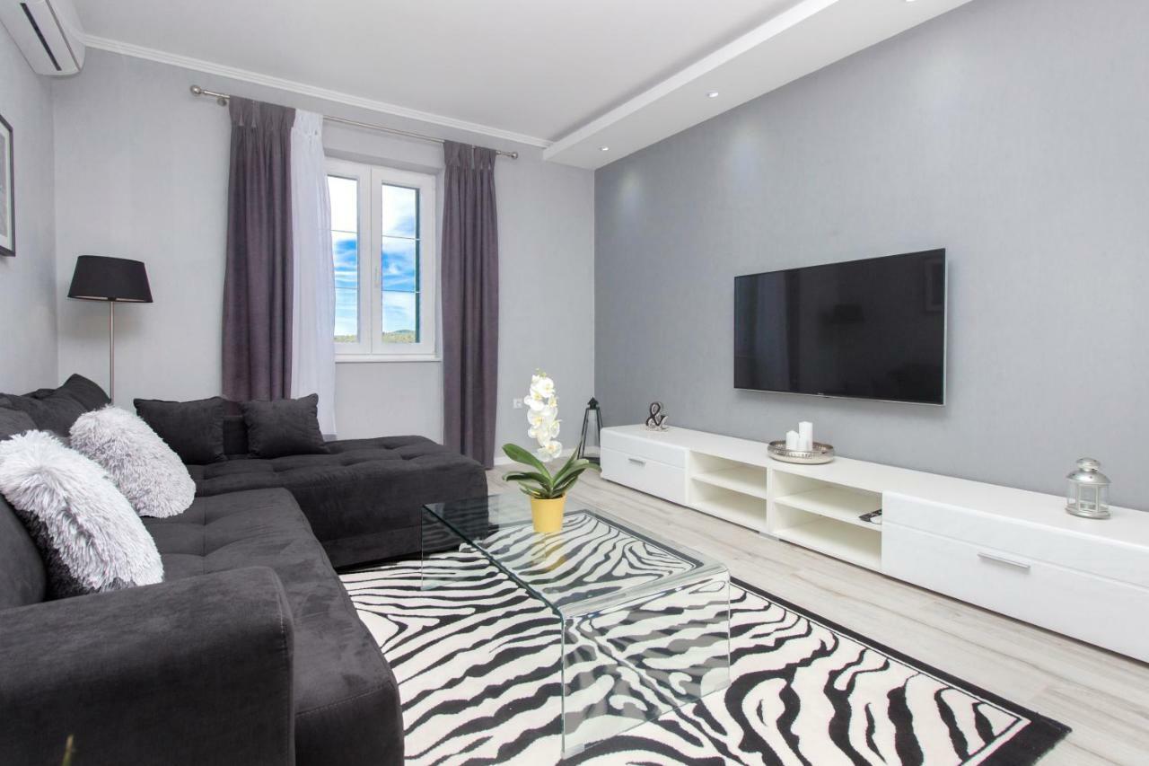 Mandalina Suite Šibenik Esterno foto
